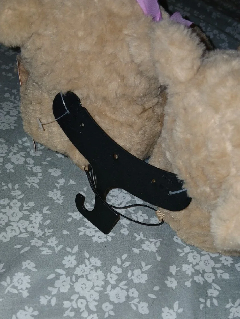 Plush Fuzzy Teddy Indoor Slippers in Light Tan - Size 11-12 (Kids)